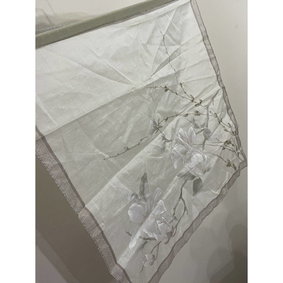 Vintage Mid Century Scarf Handkerchief Hanky Cream Tan Flower - Picture 9 of 10